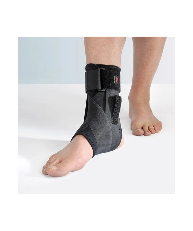 FGP - FILAMED 901 - Cavigliera In Neoprene Stabilizzante Con Bendaggio Ad "8" Funzionale 1 FGP - FILAMED 901 - Cavigliera In Neoprene Stabilizzante Con Bendaggio Ad "8" Funzionale